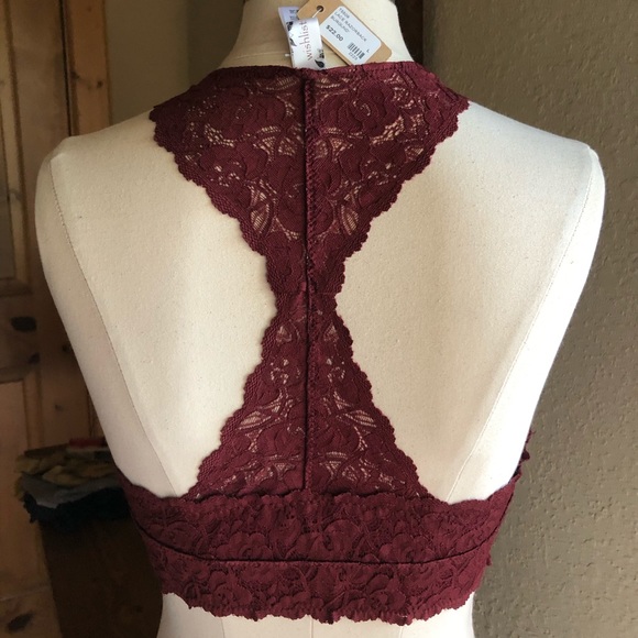 Lace Razorback Braletts - Picture 2 of 3